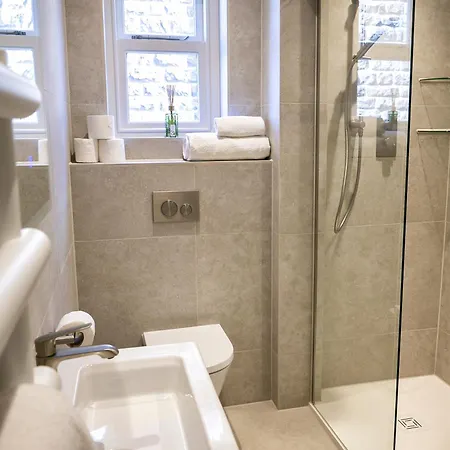 The House Deluxe 2 Bedroom Upper Floor Appartement