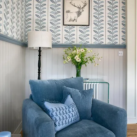 The Green House Deluxe 2 Bedroom Upper Floor Apartments Apartment Harrogate