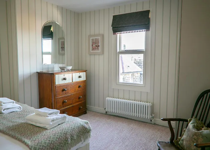 The Green House Deluxe 2 Bedroom Upper Floor Apartments